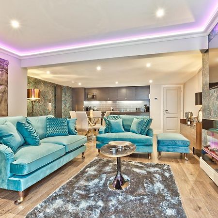 The Mews Boutique Deluxe Apartments, Sleep 2-6 People , Central Location, Free Parking Windermere Zewnętrze zdjęcie