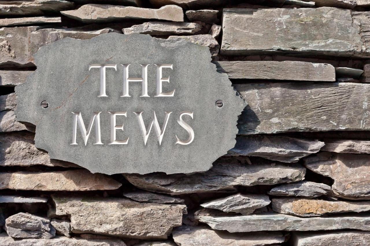 The Mews Boutique Deluxe Apartments, Sleep 2-6 People , Central Location, Free Parking Windermere Zewnętrze zdjęcie
